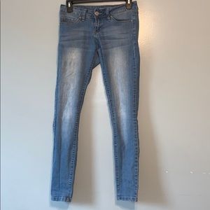 California Vintage Light Blue Size 3 Skinny Jeans